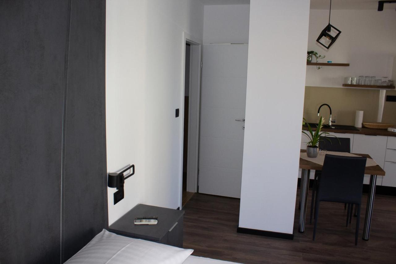 Apartments Villa Jelena Водице Экстерьер фото