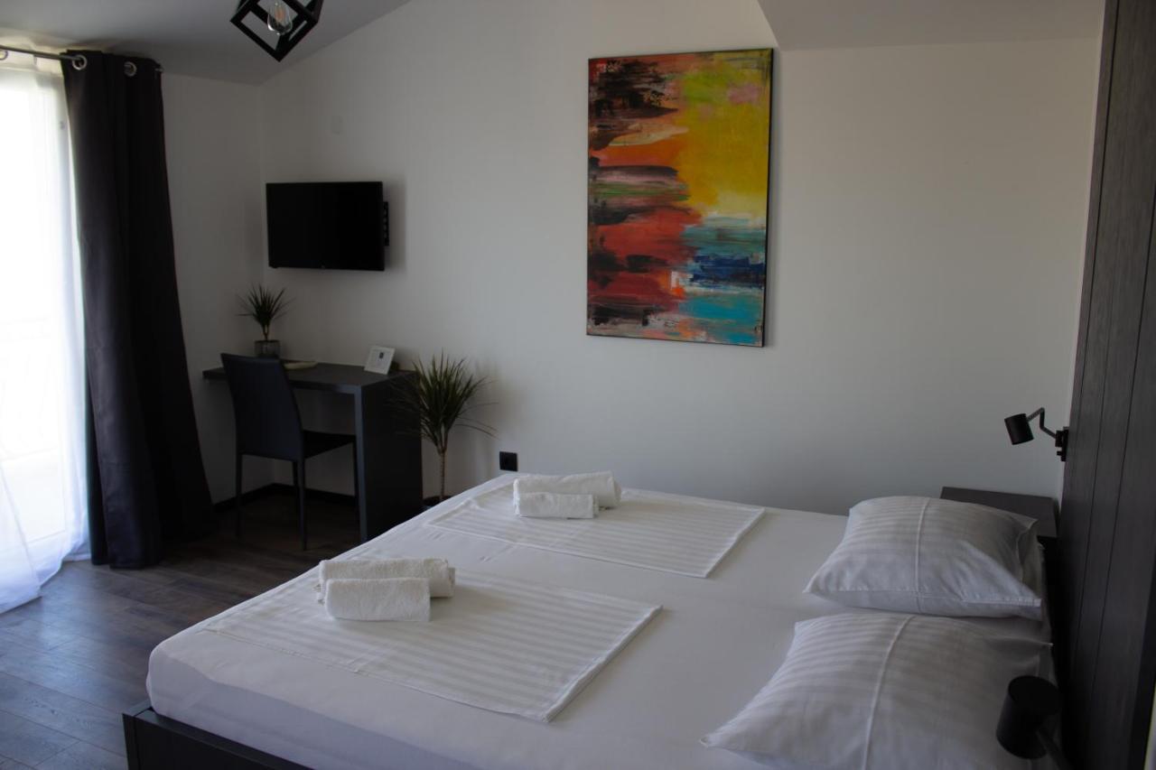 Apartments Villa Jelena Водице Экстерьер фото