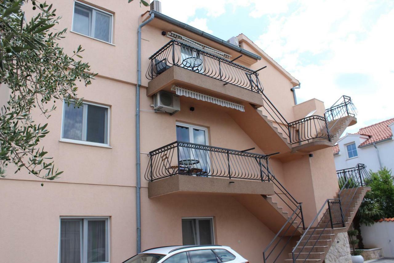 Apartments Villa Jelena Водице Экстерьер фото